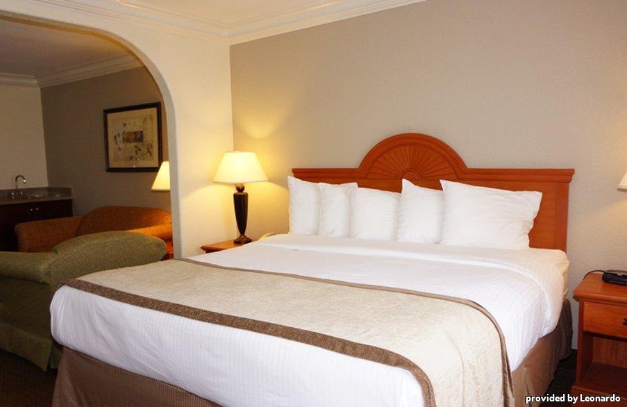 Best Western Isabelle Court Galliano Exteriér fotografie