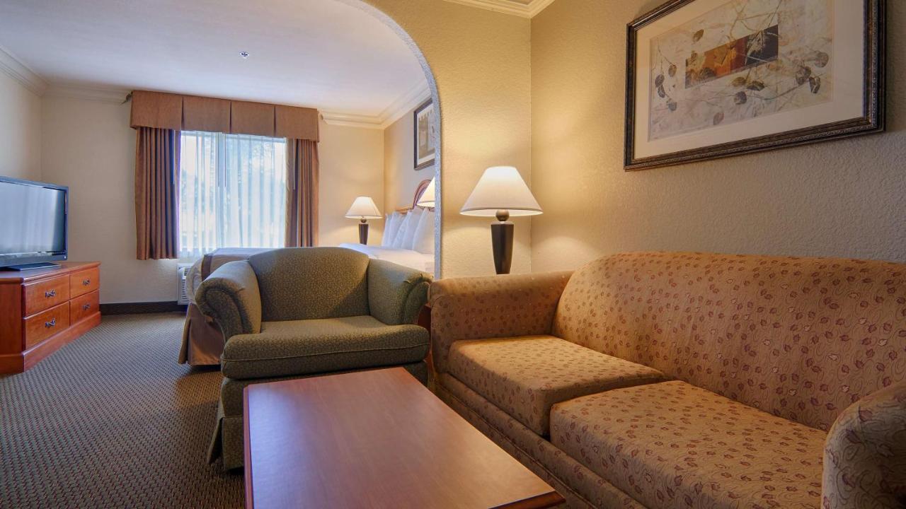 Best Western Isabelle Court Galliano Exteriér fotografie